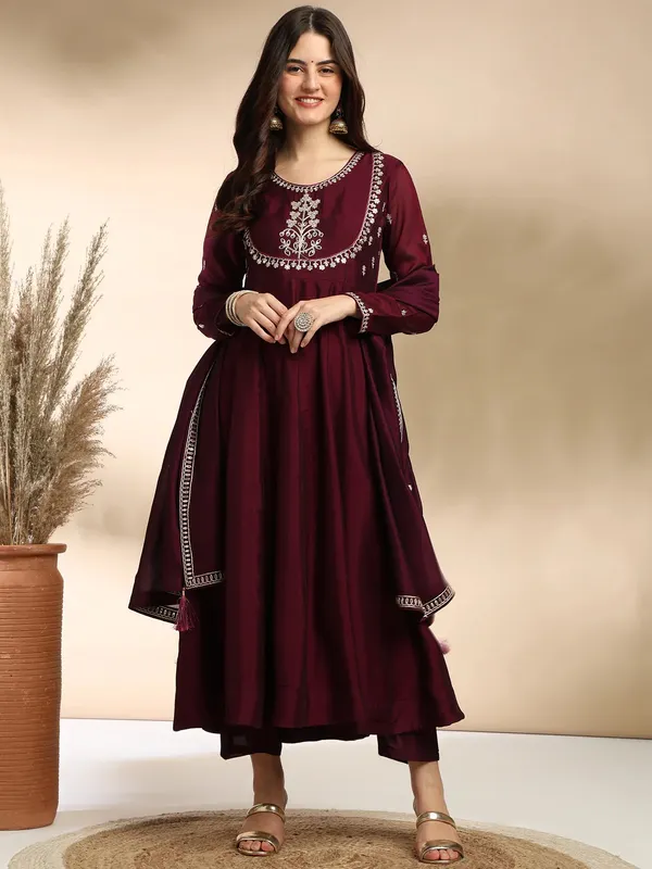 Women_Silk_Embroidered_Anarkali_Kurta_And_Pant_With_Dupatta_Set