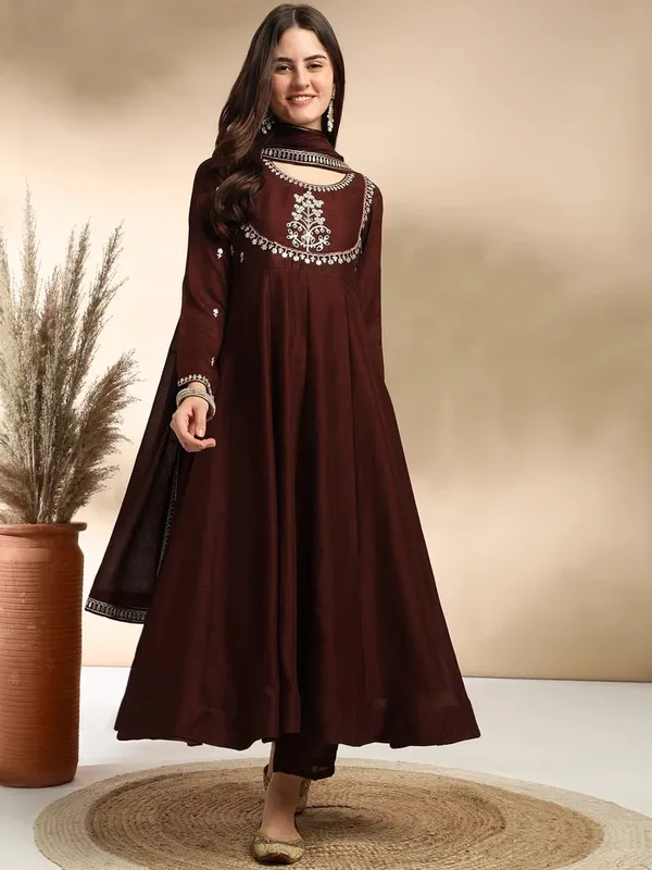 Women_Silk_Embroidered_Anarkali_Kurta_And_Pant_With_Dupatta_Set