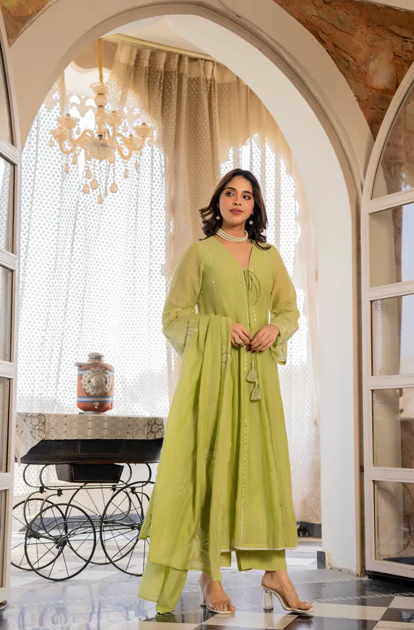 Women_Floral_Embroidered_Regular_Mirror_Work_Chanderi_Cotton_Kurta_With_Trousers_&_Dupatta
