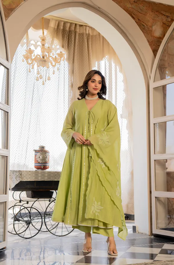 Women_Floral_Embroidered_Regular_Mirror_Work_Chanderi_Cotton_Kurta_With_Trousers_&_Dupatta