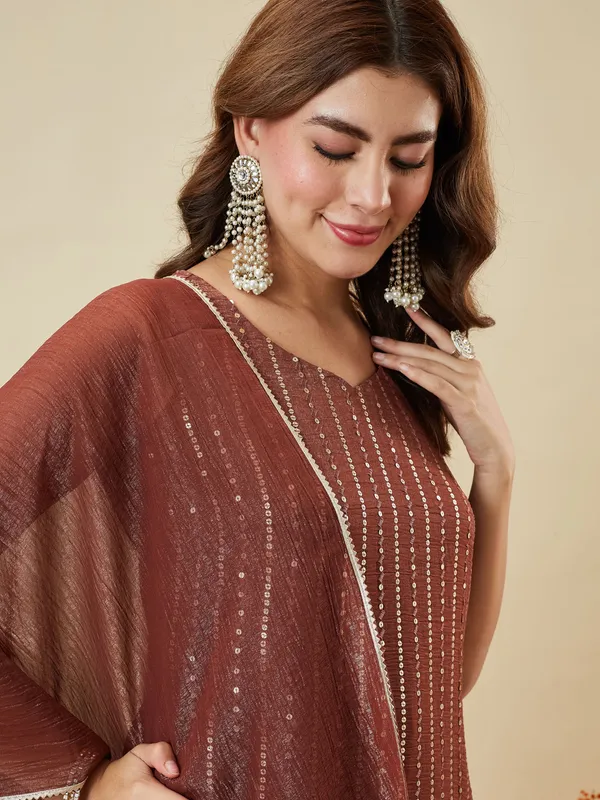 Women_Ethnic_Motifs_Embroidered_Regular_Sequinned_Kurta_With_Palazzos_With_Dupatta