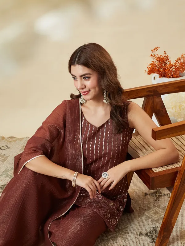 Women_Ethnic_Motifs_Embroidered_Regular_Sequinned_Kurta_With_Palazzos_With_Dupatta