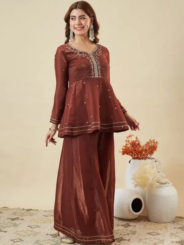 Women_Ethnic_Motifs_Embroidered_Empire_Thread_Work_Kurta_With_Sharara_With_Dupatta
