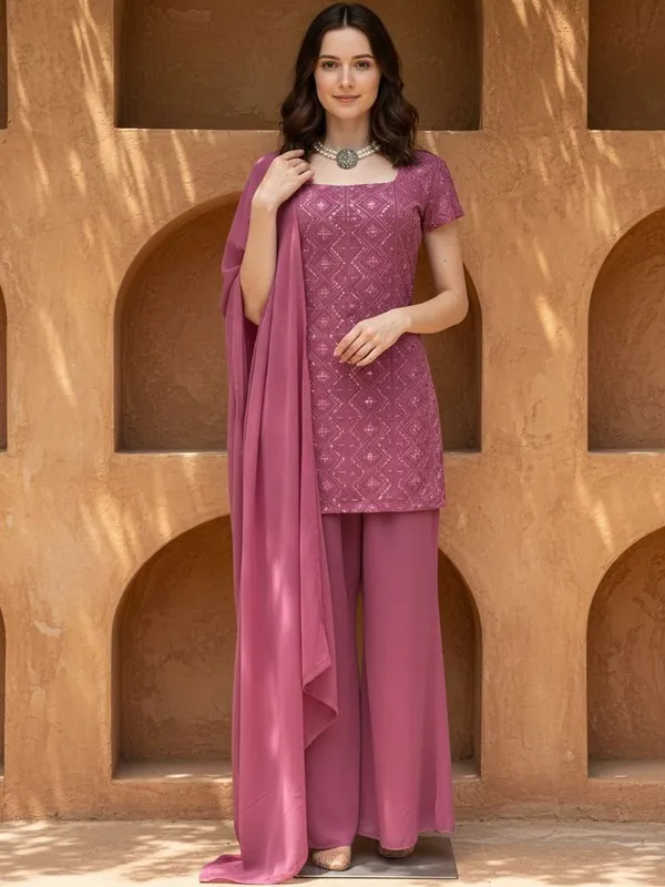 Mauve_Pink_Georgette_Regular_Embroidered_Kurta_Set_For_Women