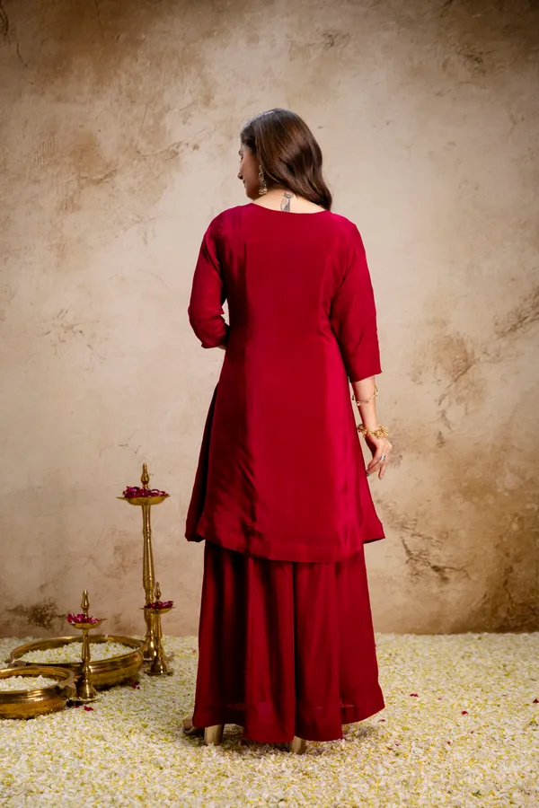 EMBROIDERED_MUL_CHANDERI_KURTI_Dupatta_WHIT_PALAZZO