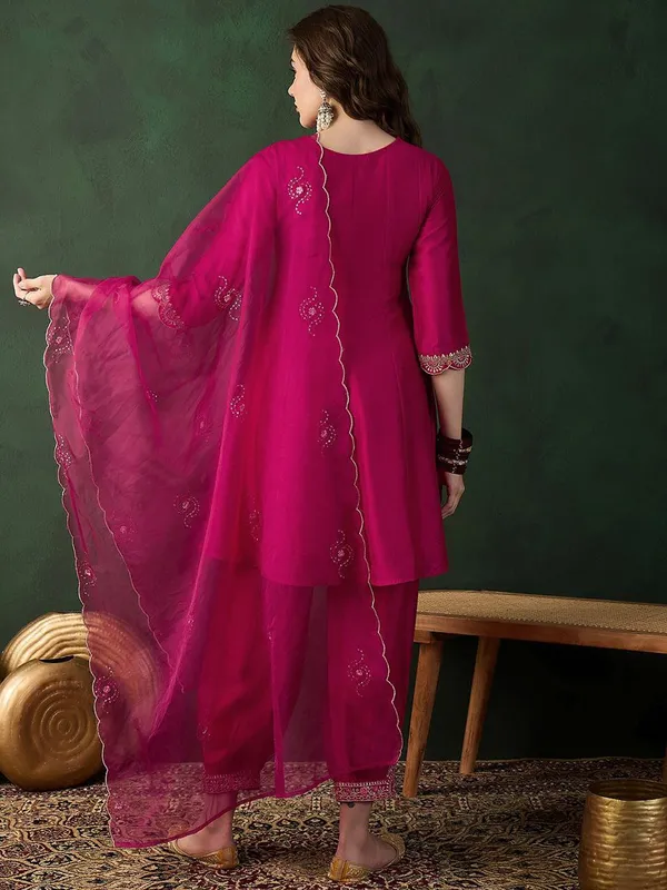 Pink_Polyester_Cotton_A_Line_Embroidered_Kurta_Set_For_Women