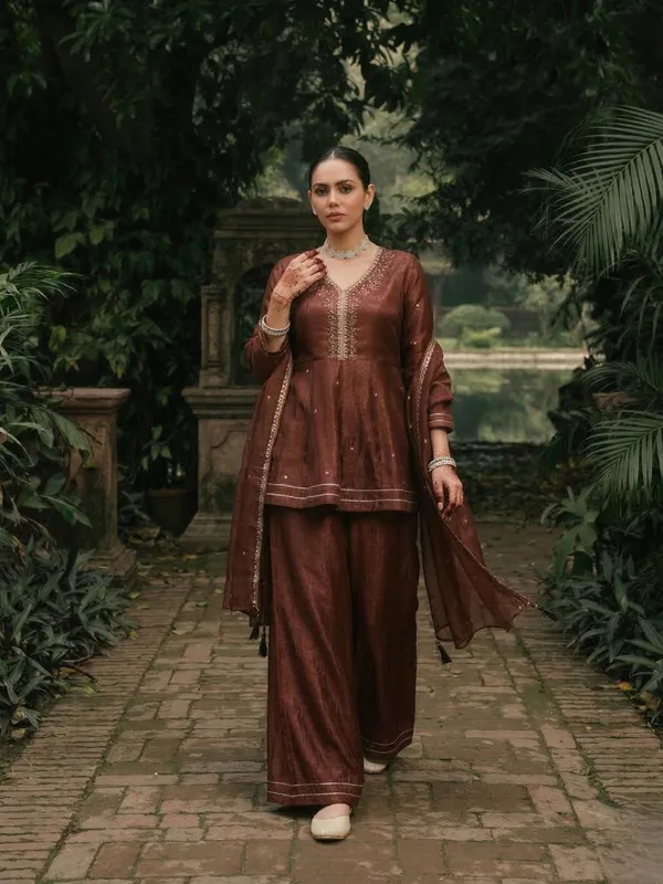 Brown_Silk_Blend_A_Line_Zari_Embroidered_Kurta_Set_For_Women