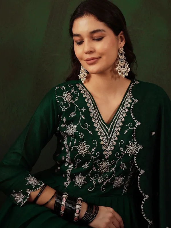 Green_Cotton_Anarkali_Floral_Embroidered_Kurta_Set_For_Women