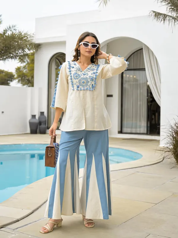 White_Blue_Cotton_Regular_Embroidered_Tunic_Set_With_Palazzos_For_Women