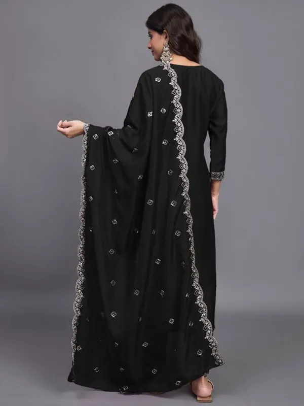 Women_Embroidered_Regular_Thread_Work_Kurta_with_Dhoti_Pants_&_With_Dupatta