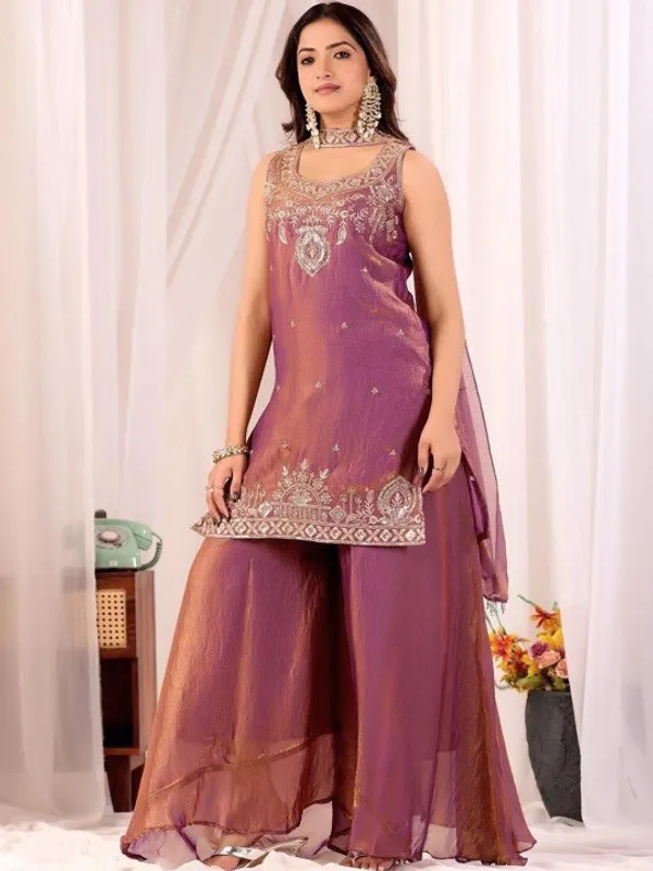 Women_Ethnic_Motifs_Embroidered_Regular_Pure_Silk_Kurta_with_Sharara_&_With_Dupatta