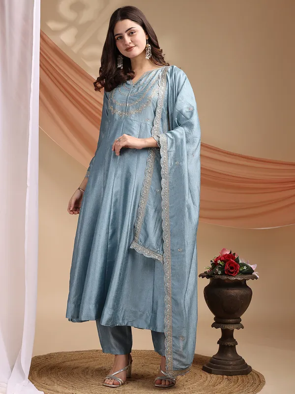 Blue_Cotton_Anarkali_Ethnic_Embroidered_Kurta_Set_For_Women
