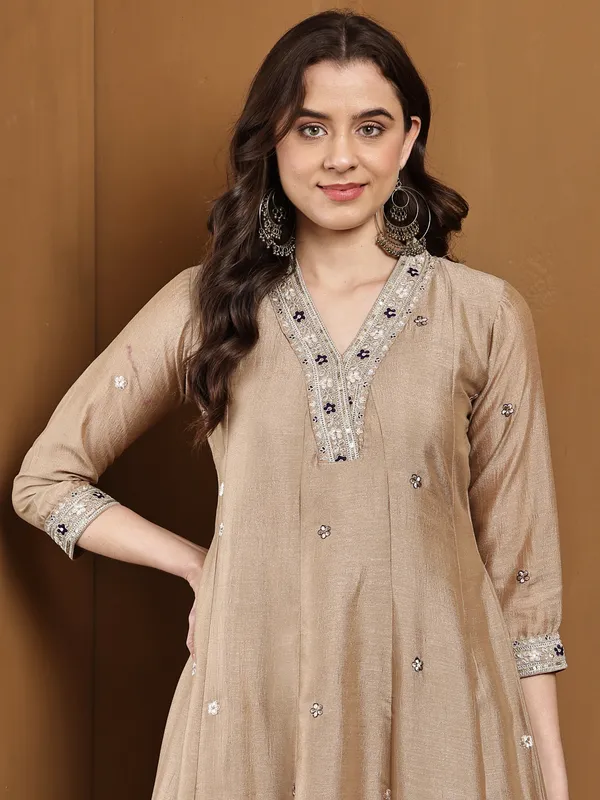 Cream_Cotton_A_Line_Ethnic_Embroidered_Kurta_Set_For_Women