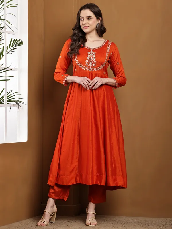 Orange_Silk_Regular_Embroidered_Anarkali_Kurta_Set_For_Women