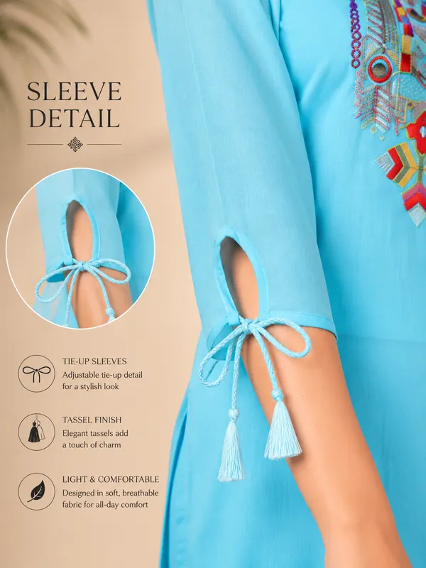 Women_Ethnic_Motifs_Embroidered_Regular_Thread_Work_Kurta_with_Trousers_&_With_Dupatta