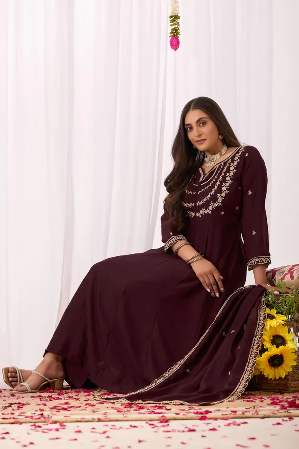 Coffee_Cotton_Anarkali_Ethnic_Embroidered_Kurta_Set_For_Women