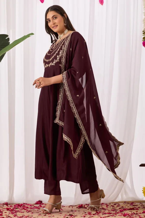 Coffee_Cotton_Anarkali_Ethnic_Embroidered_Kurta_Set_For_Women
