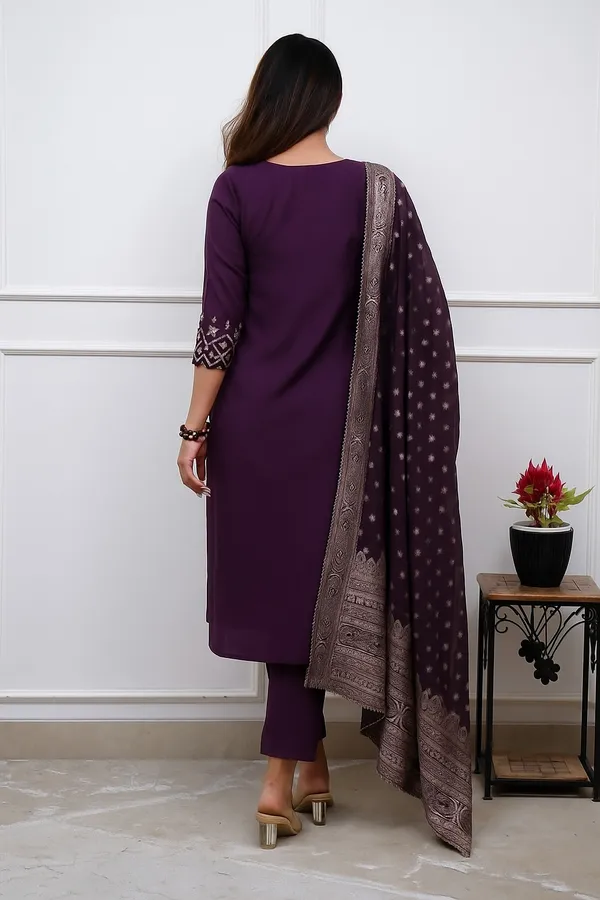 Purple_Cotton_Regular_Ethnic_Embroidered_Kurta_Set_For_Women