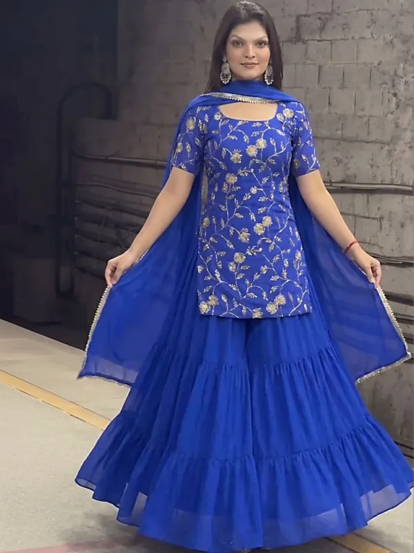 Women_Floral_Embroidered_Regular_Kurti_with_Sharara_&_With_Dupatta