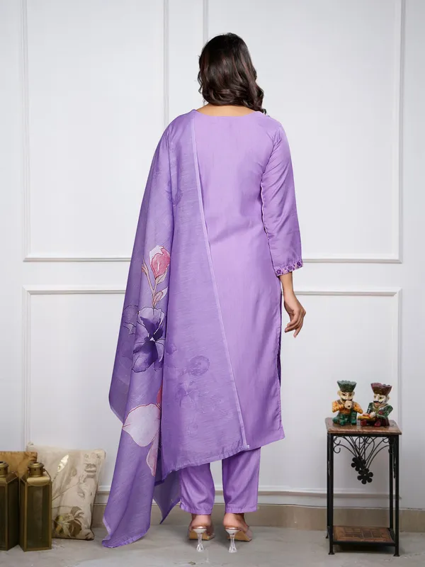 Purple_Cotton_Straight_Floral_Embroidered_Kurta_Set_For_Women