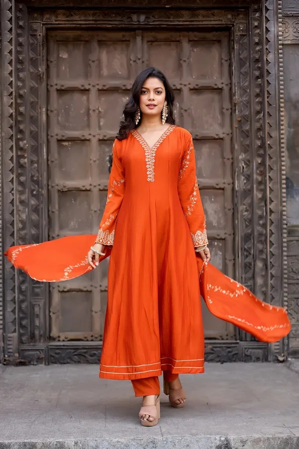 Orange_Silk_Anarkali_Embroidered_Kurta_Set_For_Women