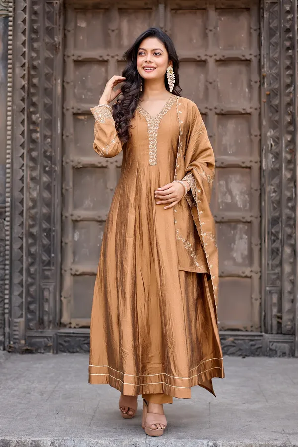 Copper_Silk_Anarkali_Embroidered_Kurta_Set_For_Women
