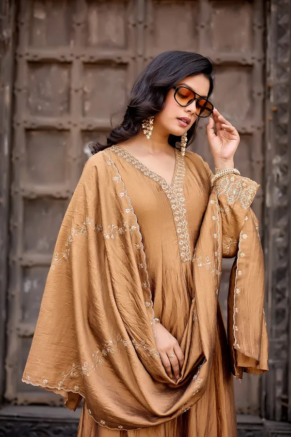 Copper_Silk_Anarkali_Embroidered_Kurta_Set_For_Women