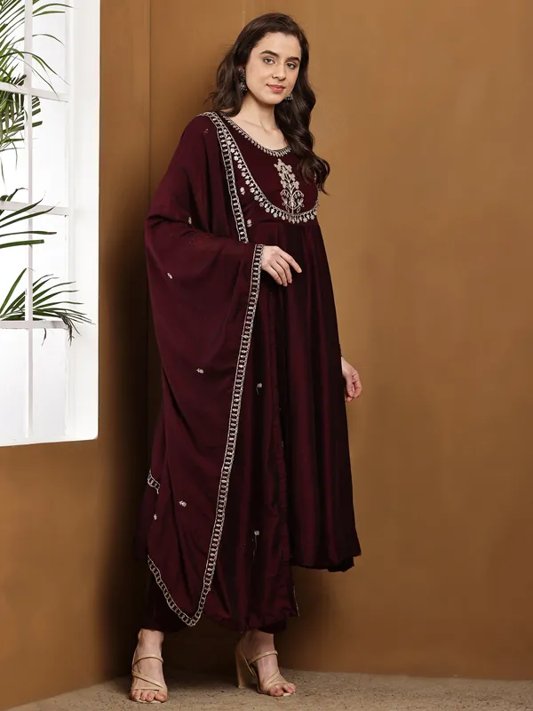 Wine_Silk_Regular_Embroidered_Anarkali_Kurta_Set_For_Women