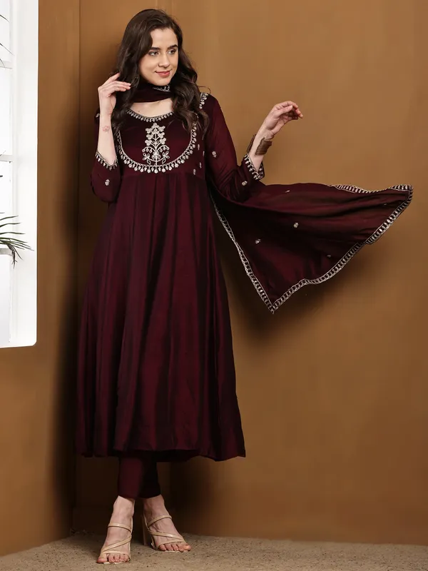 Wine_Silk_Regular_Embroidered_Anarkali_Kurta_Set_For_Women
