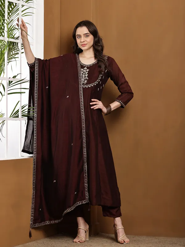 Coffee_Silk_Regular_Embroidered_Anarkali_Kurta_Set_For_Women