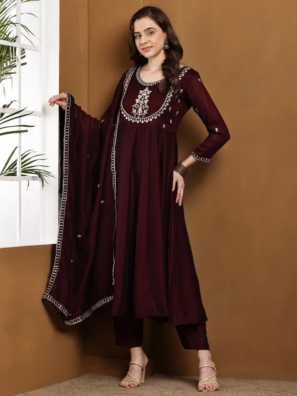 Wine_Silk_Regular_Embroidered_Anarkali_Kurta_Set_For_Women