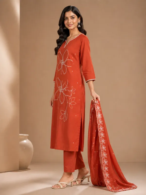 Women's_Rayon_Embroidered_Kurta_Pant_Co-Ord_Set_|_Ethnic_Collection