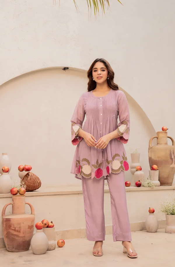 Lavender_Chanderi_Silk_A_Line_Floral_Embroidered_Kurta_Set_For_Women
