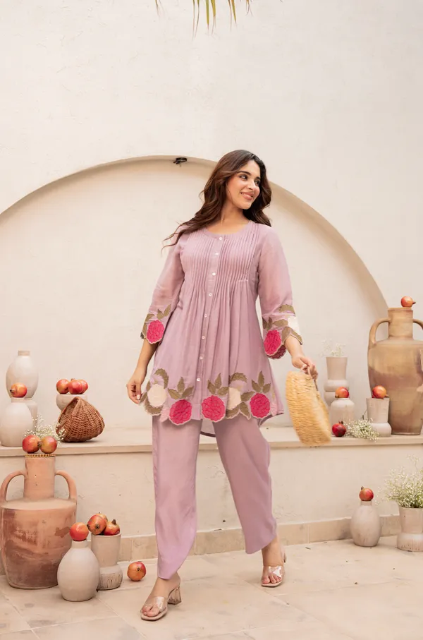 Lavender_Chanderi_Silk_A_Line_Floral_Embroidered_Kurta_Set_For_Women