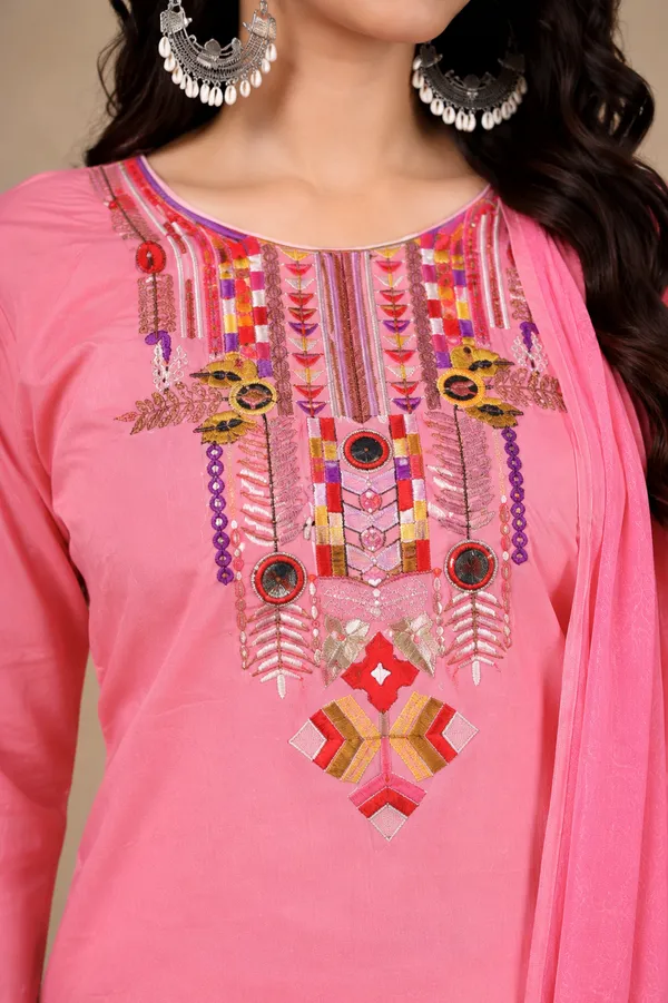 women's_pink_straight-cut_traditional_ethnic_kurta_set