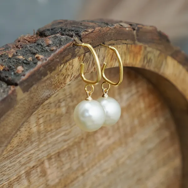 Gold_Alloy_Jhumka_Korean_Earrings_For_Women
