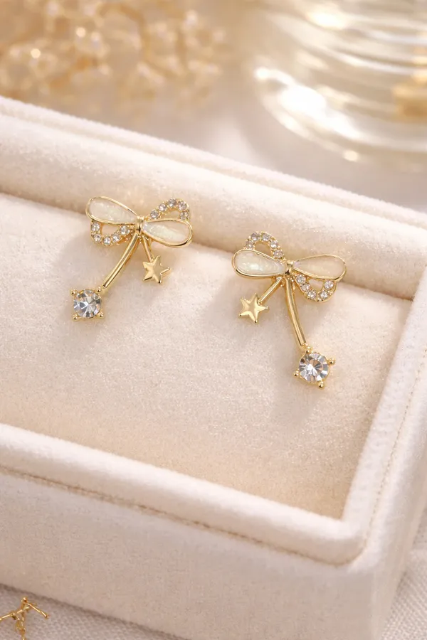 Gold_Alloy_Bow_Star_Stud_Korean_Earrings_For_Women