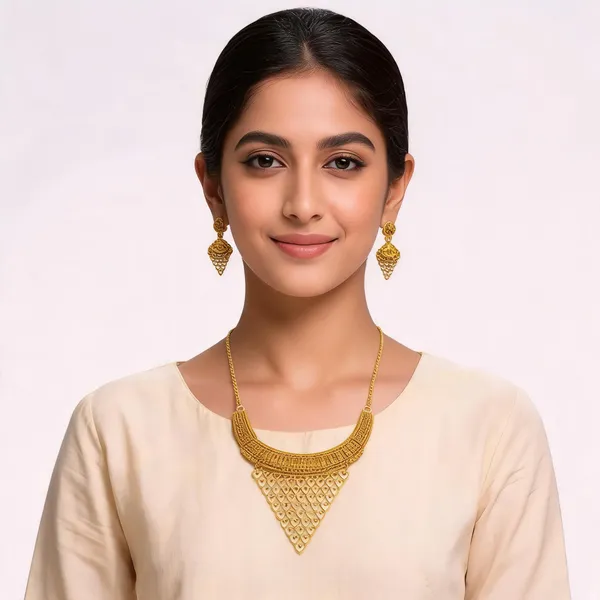 Gold_Alloy_Traditional_Heart-Pattern_Necklace_Set_For_Women