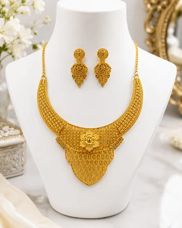 Traditional_Gold_Plated_Wedding_Necklace_Set_For_Women_and_Girls
