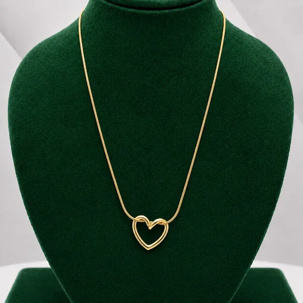 Gold_Alloy_Anti-Tarnish_Heart_Pendant_Necklace_For_Women