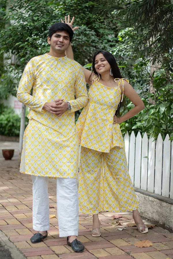Yellow_Cotton_Embroidered_Kurta_For_Men