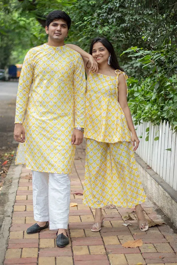 Yellow_Cotton_Embroidered_Kurta_For_Men