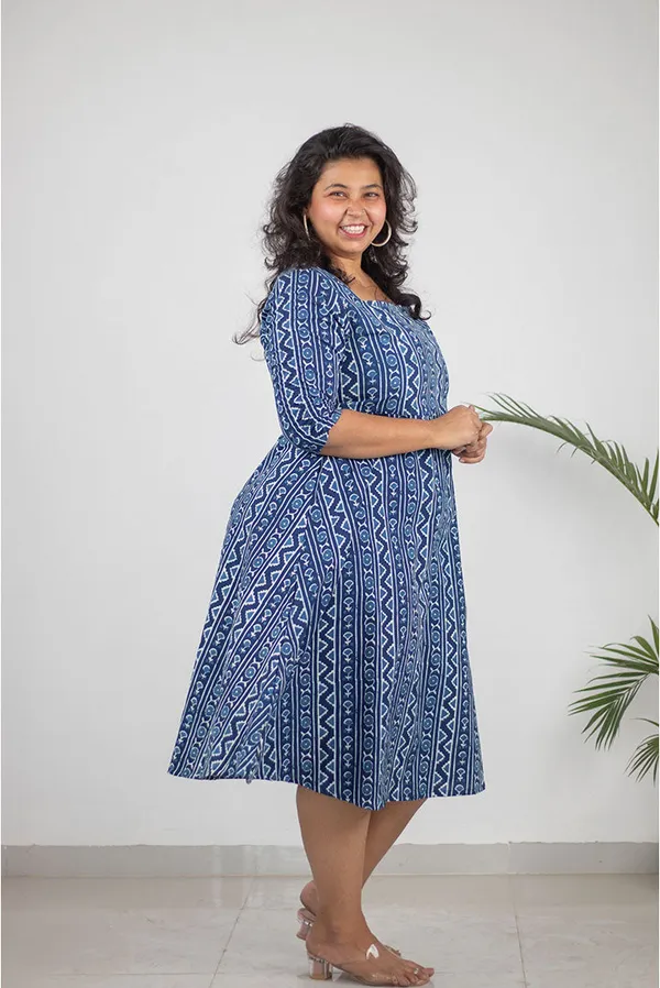 Blue_Pure_Cotton_Zig_Zag_Block_Printed_Plus_Size_Dress_For_Women