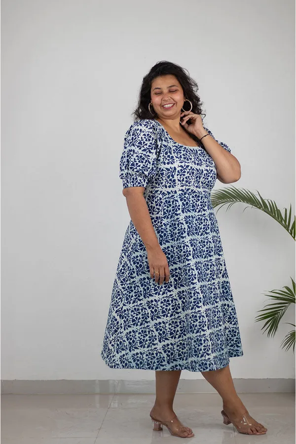 Multicolour_Pure_Cotton_Floral_Print_Plus_Size_Pocket_Dress_For_Women