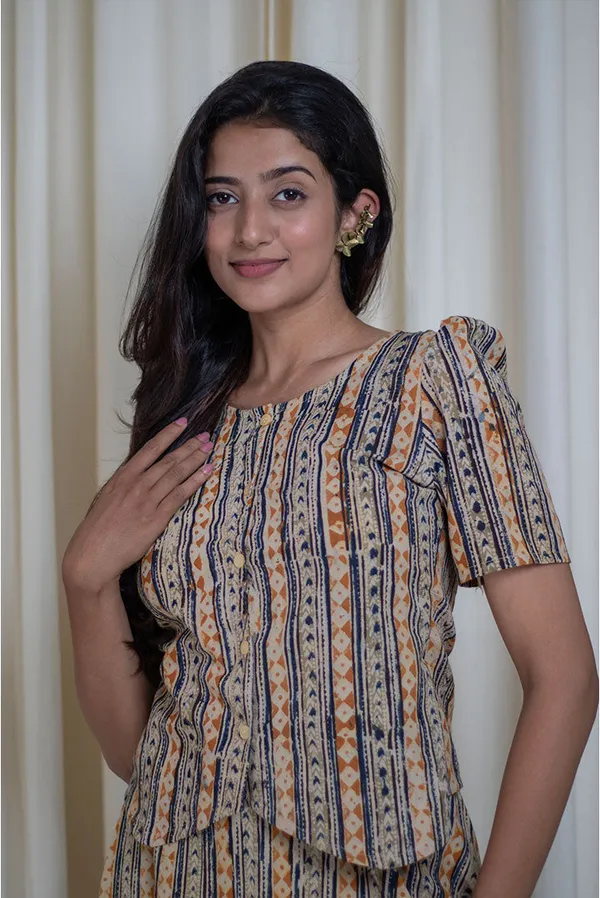 Multicolour_Pure_Cotton_Kalamkari_Hand_Printed_Round_Neck_Skirt_Top_Co-Ord_Set_For_Women
