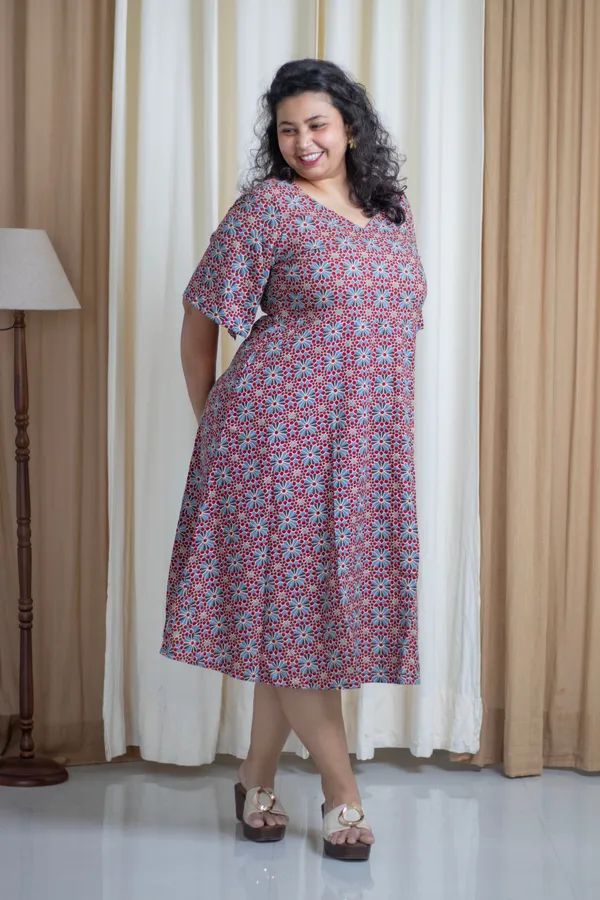 Multicolour_Cotton_Plus_Size_V-Neck_Fit_Flare_Dress_For_Women