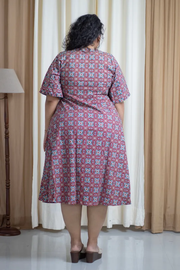 Multicolour_Cotton_Plus_Size_V-Neck_Fit_Flare_Dress_For_Women