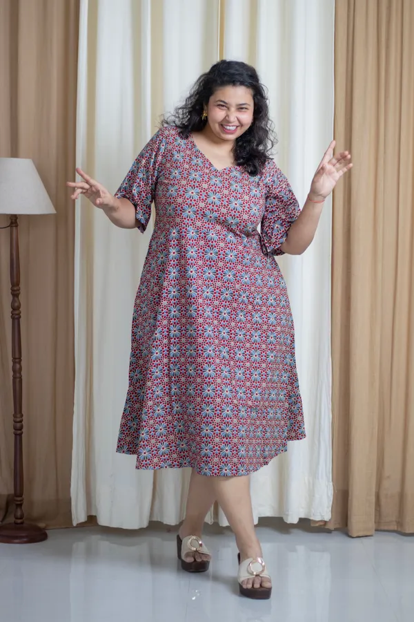 Multicolour_Cotton_Plus_Size_V-Neck_Fit_Flare_Dress_For_Women