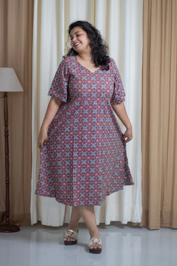 Multicolour_Cotton_Plus_Size_V-Neck_Fit_Flare_Dress_For_Women