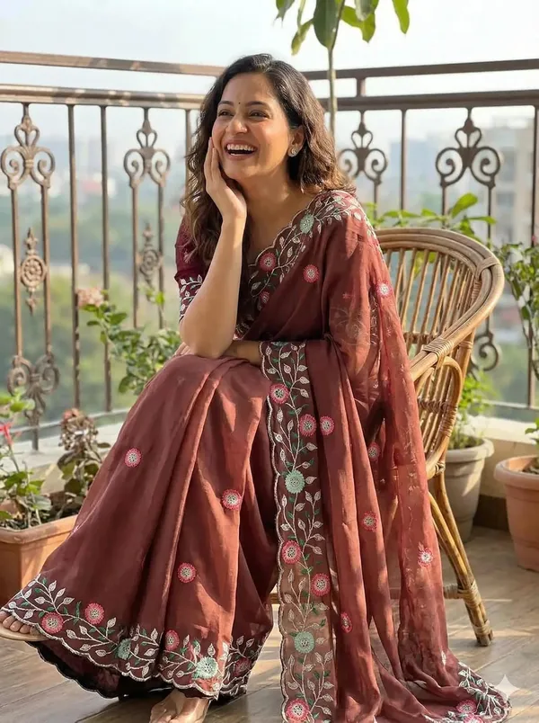 Rusty_Star_Georgette_Embroidered_Saree_For_Women
